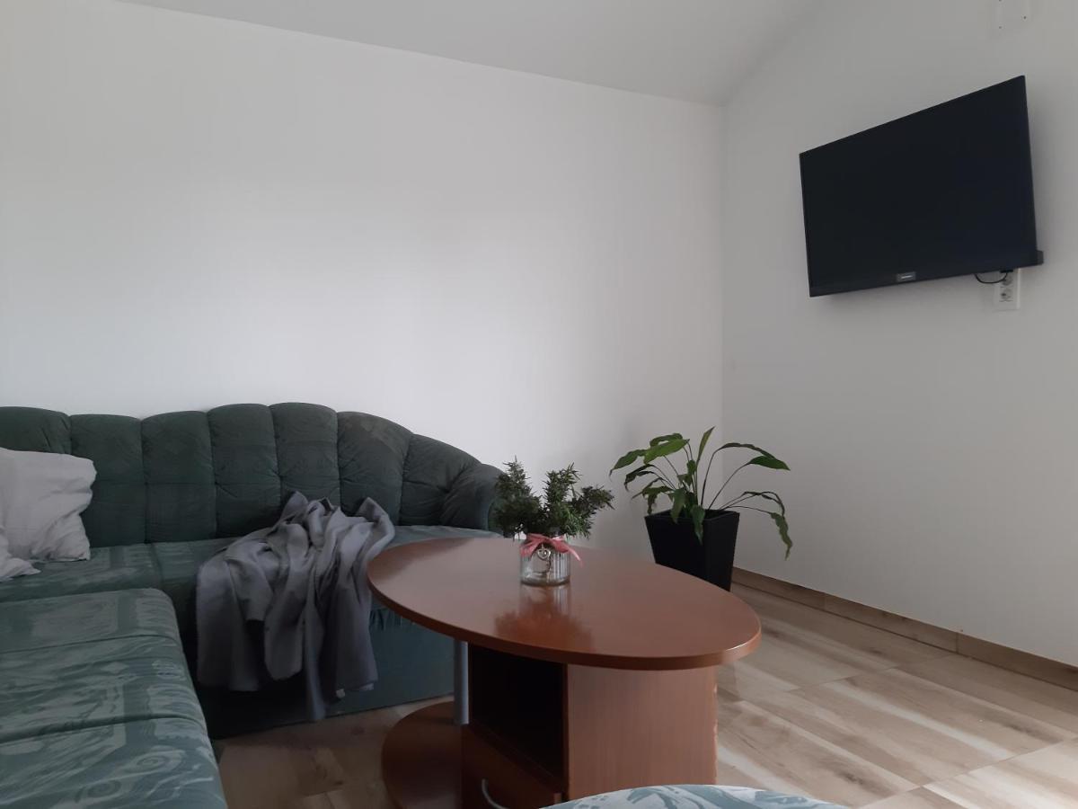 Apartments Tea And Tamara 皮罗瓦茨 外观 照片